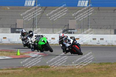 media/Nov-26-2022-Fastrack Riders (Sat) [[b001e85eef]]/Level 2/Session 3 Outside Turn 9/